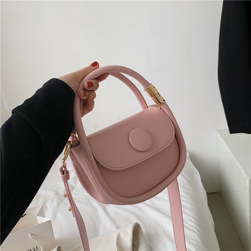 Minimalist Ladies Handbag for Everyday Use