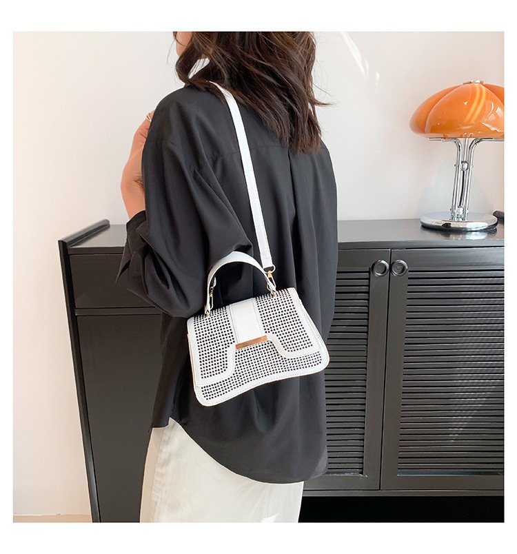 Gentle Fashion Elegant Stitching Textured Handbag
