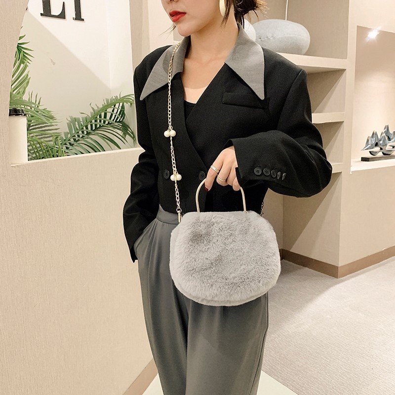 Elegant Pearl Chain Handbag | Luxury Women's Crossbody